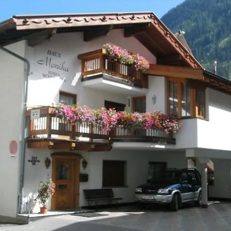 Haus Monika *